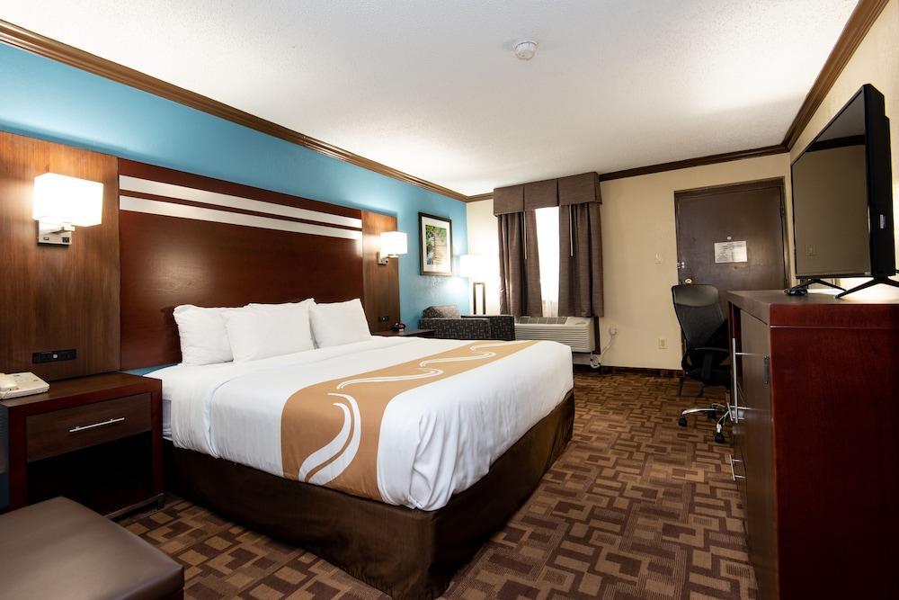 Quality Inn & Suites Quakertown-Allentown Экстерьер фото