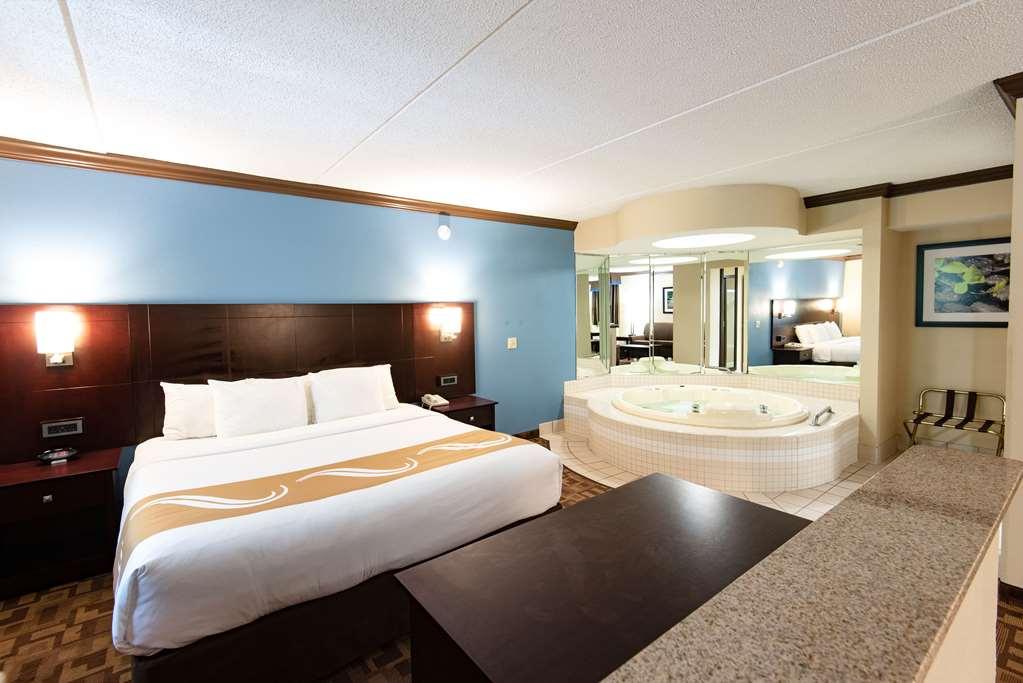 Quality Inn & Suites Quakertown-Allentown Номер фото