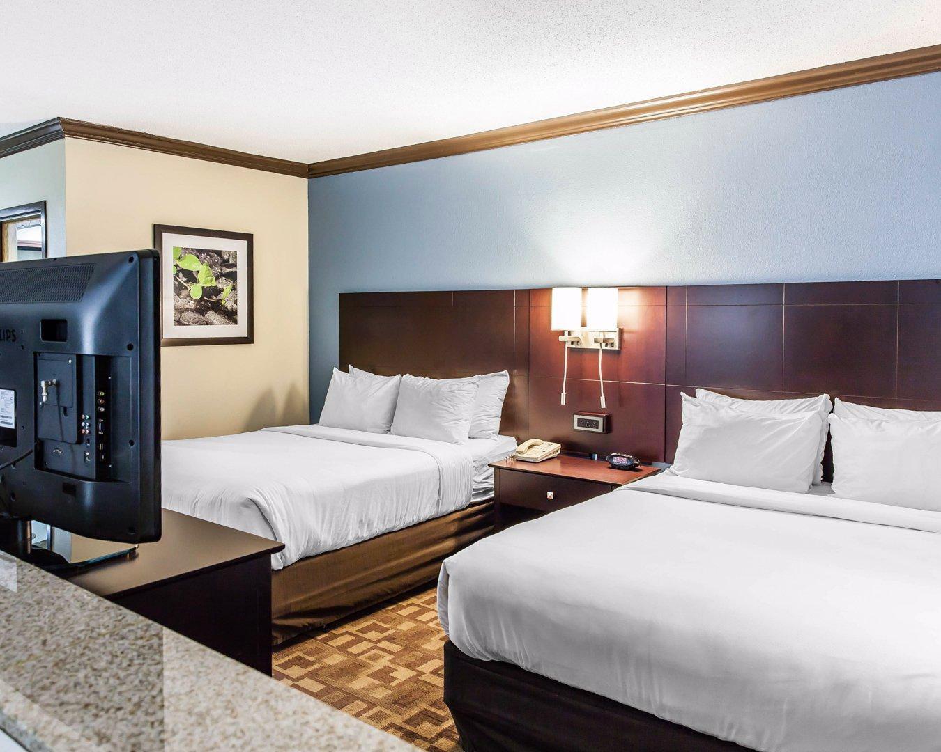 Quality Inn & Suites Quakertown-Allentown Экстерьер фото
