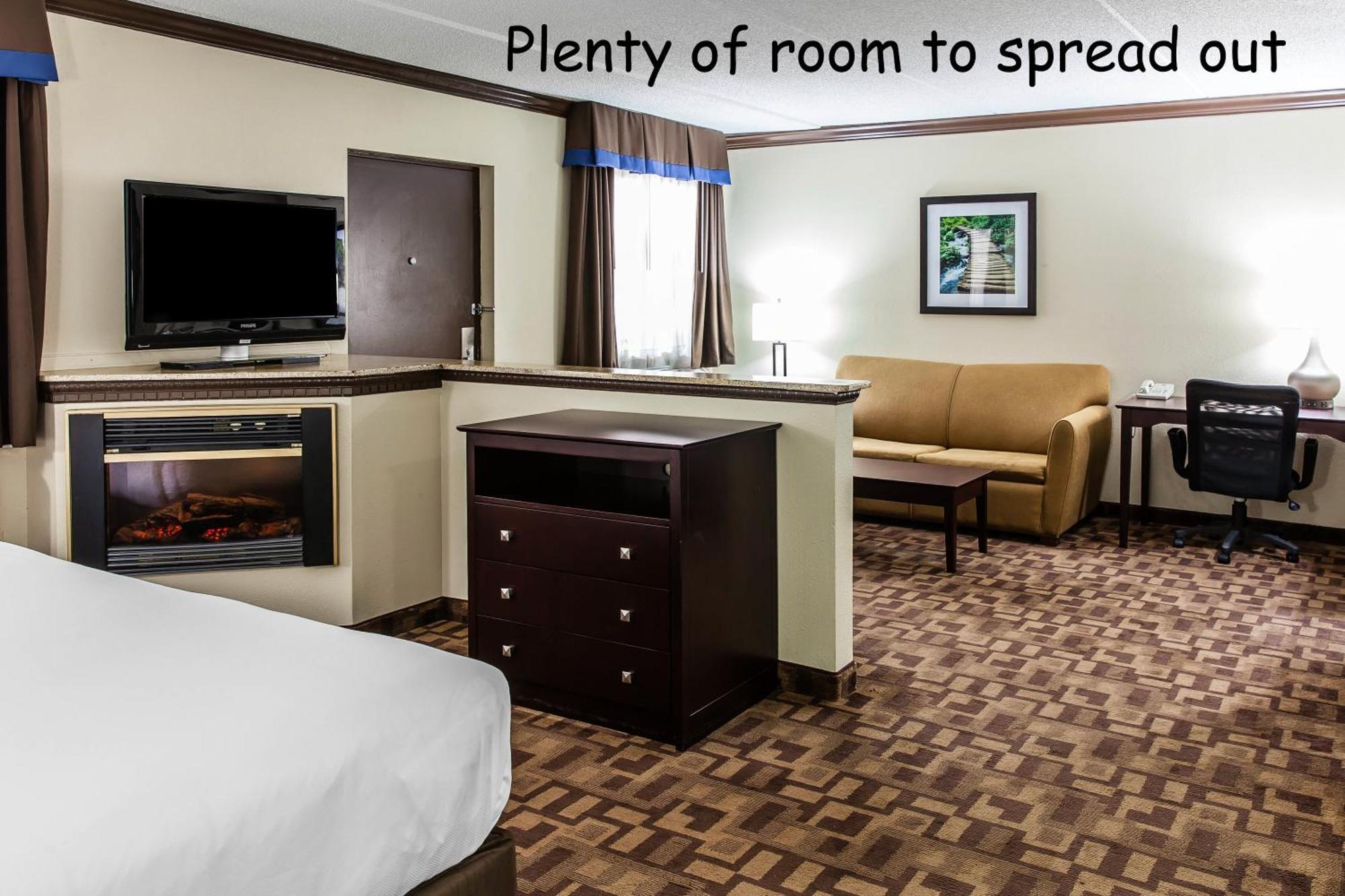Quality Inn & Suites Quakertown-Allentown Экстерьер фото